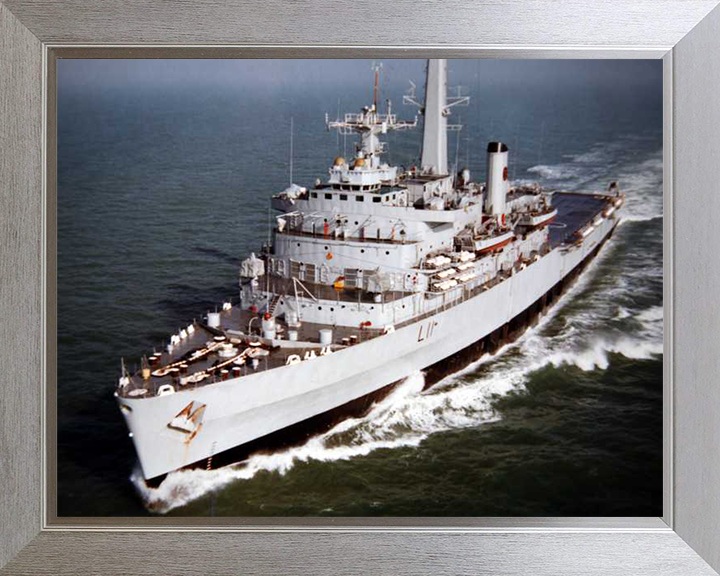 HMS Intrepid L11 | Photo Print | Framed Print | Fearless Class | Amphibious Ship | Royal Navy Hampshire Prints