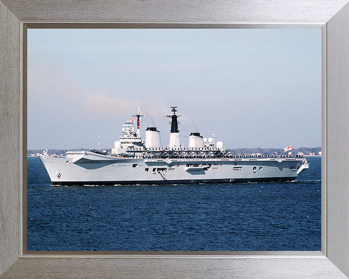 HMS Invincible R05 | Photo Print | Framed Print | Invincible Class | Aircraft Carrier | Royal Navy Hampshire Prints