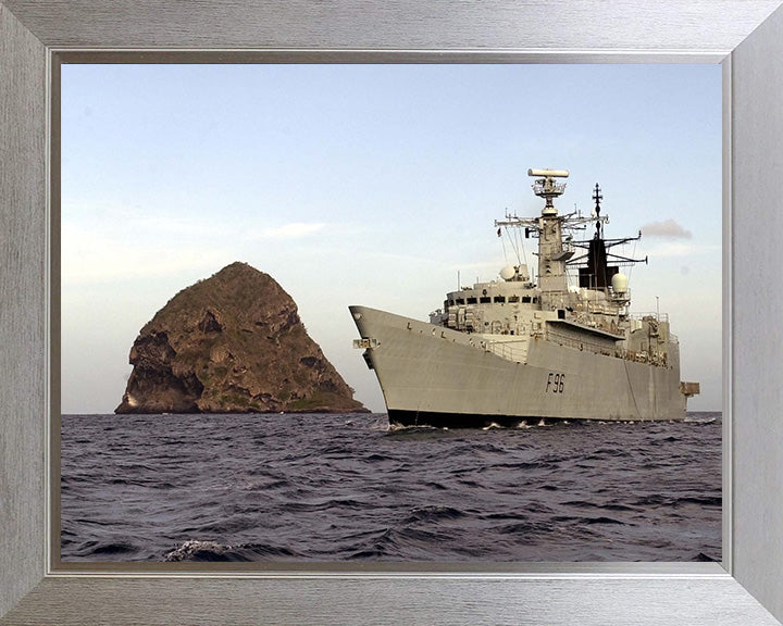 HMS Sheffield F96 | Photo Print | Framed Print | Poster | Type 22 | Frigate | Royal Navy Hampshire Prints