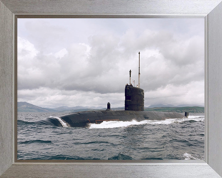 HMS Sceptre S104 Submarine | Photo Print | Framed Print | Swiftsure Class | Royal Navy Hampshire Prints