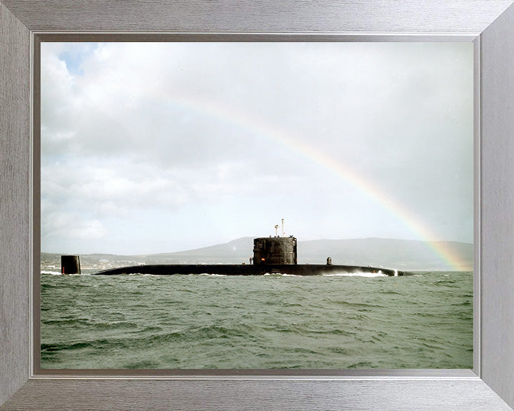 HMS Swiftsure S126 Submarine | Photo Print | Framed Print | Swiftsure Class | Royal Navy Hampshire Prints