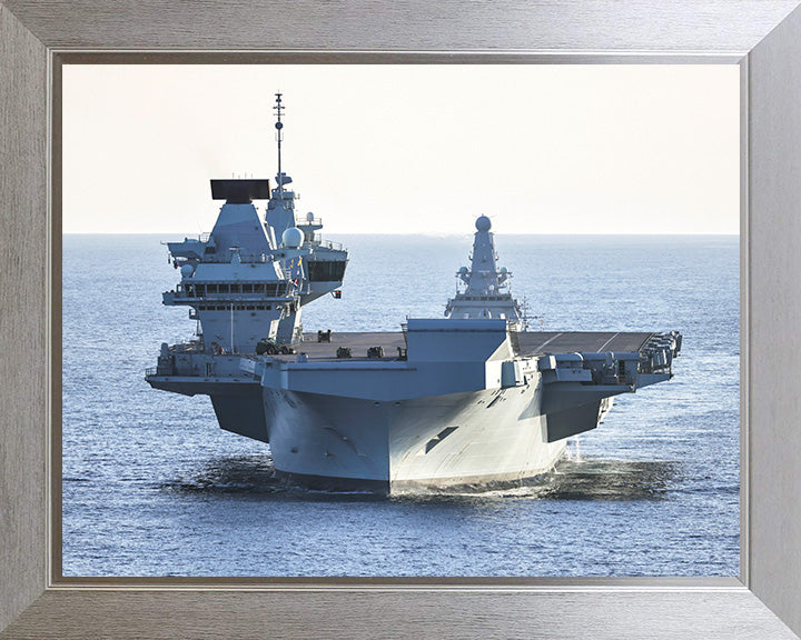 HMS Prince of Wales R09 | Photo Print | Framed Print | Queen Elizabeth Class | Aircraft Carrier | Royal Navy Hampshire Prints