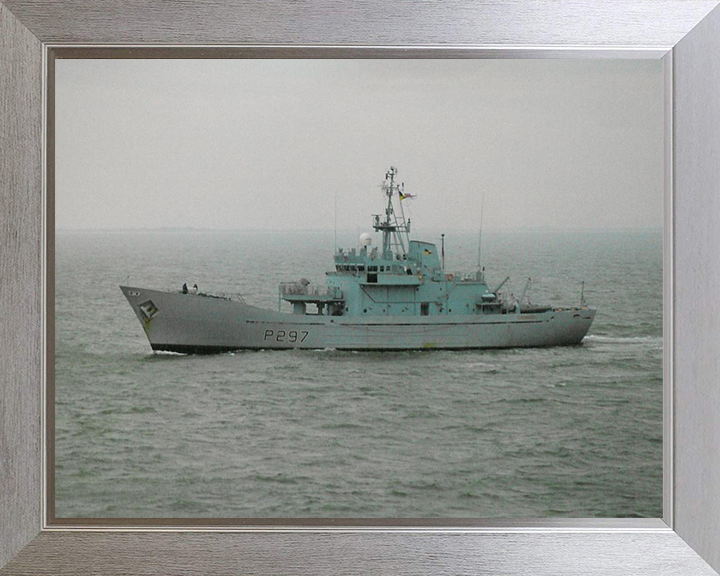 HMS Guernsey P297 Royal Navy Island class Patrol Vessel Photo Print or Framed Photo Print - Hampshire Prints