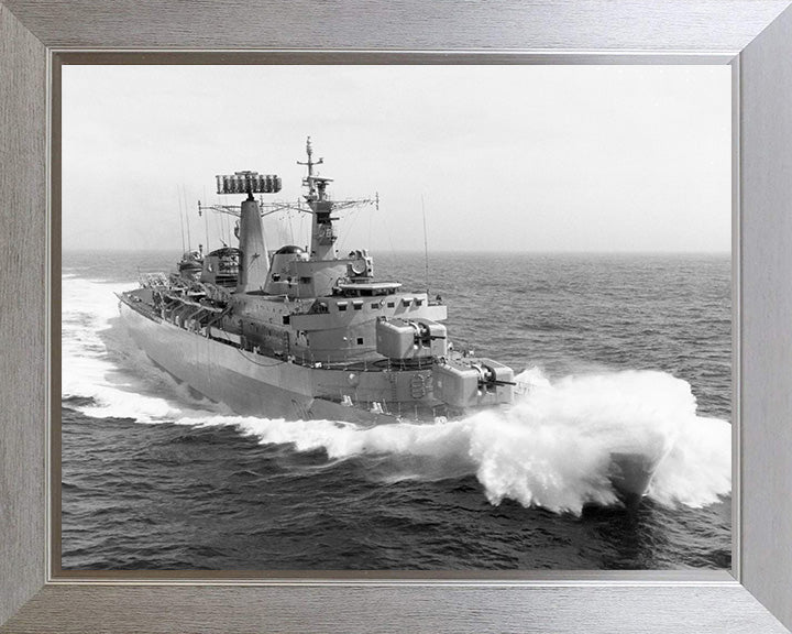 HMS London D16 | Photo Print | Framed Print | County Class | Destroyer | Royal Navy Hampshire Prints