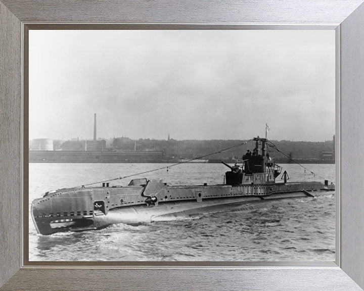 HMS Solent P262 Royal Navy S class Submarine Photo Print or Framed Print - Hampshire Prints