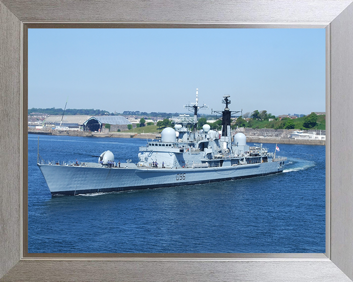 HMS Gloucester D96 | Photo Print | Framed Print | Type 42 | Destroyer | Royal Navy Hampshire Prints