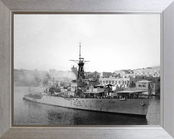 HMS Loch Dunvegan F425 (K425) | Photo Print | Framed Print | Loch Class | Frigate | Royal Navy Hampshire Prints