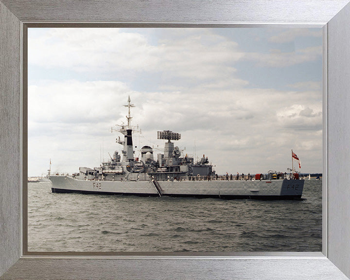 HMS Phoebe F42 | Photo Print | Framed Print | Leander Class | Frigate | Royal Navy Hampshire Prints