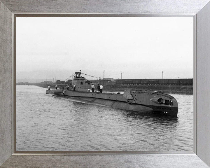 HMS Tapir P335 Royal Navy T class Submarine Photo Print or Framed Print - Hampshire Prints