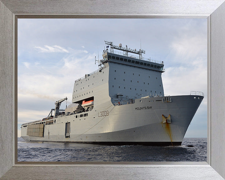 RFA Mounts Bay L3008 | Photo Print | Framed Print | Bay Class | Auxiliary Dock | Royal Fleet Auxiliary Hampshire Prints