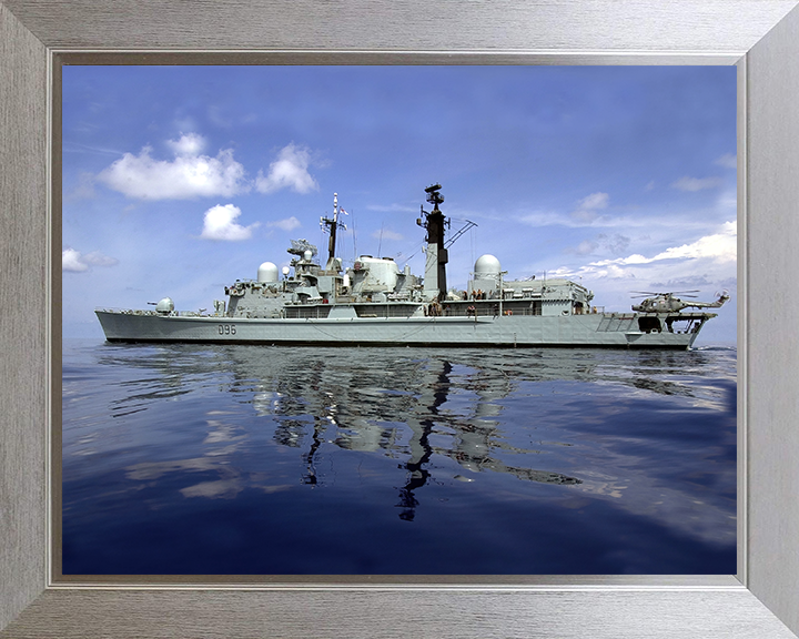 HMS Gloucester D96 | Photo Print | Framed Print | Type 42 | Destroyer | Royal Navy Hampshire Prints
