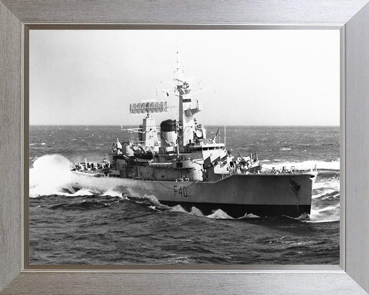 HMS Sirius F40 | Photo Print | Framed Print | Poster | Leander Class | Frigate | Royal Navy Hampshire Prints