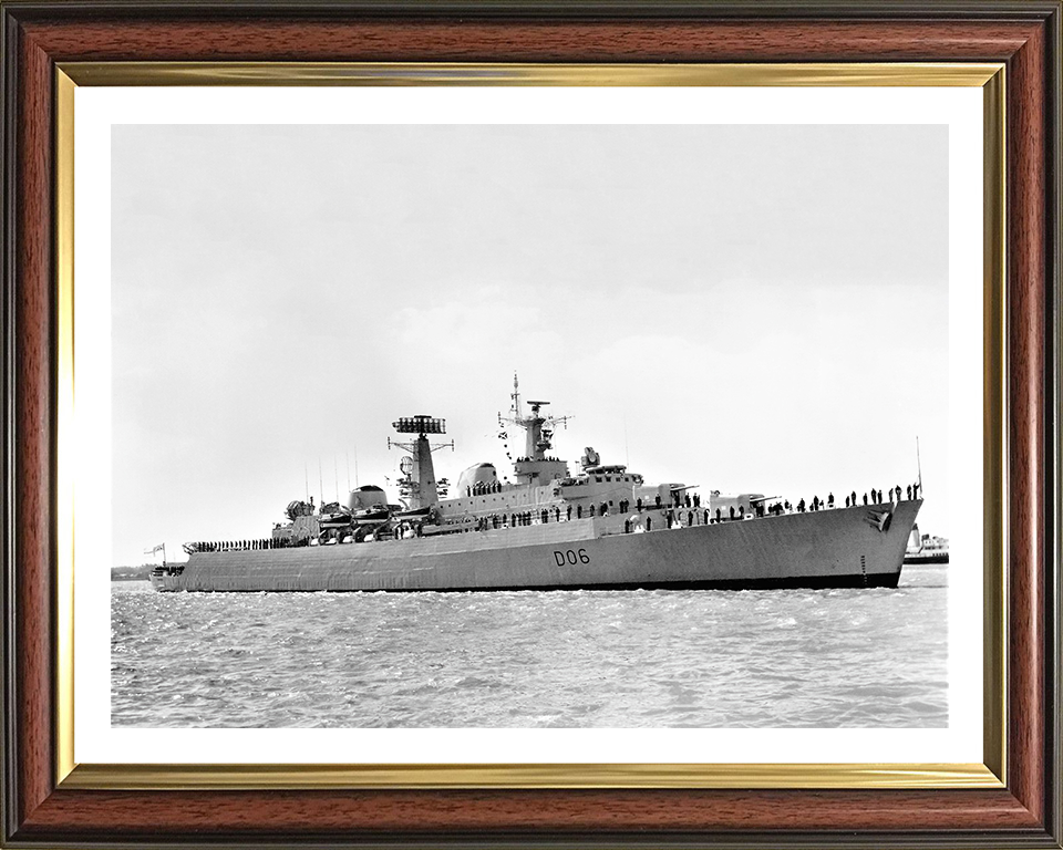 HMS Hampshire D06 Royal Navy County class destroyer Photo Print or Framed Print - Hampshire Prints