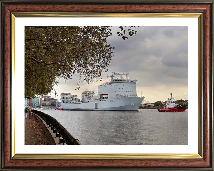 RFA Lyme Bay L3007 | Photo Print | Framed Print | Bay Class | Auxiliary Dock | Royal Fleet Auxiliary Hampshire Prints