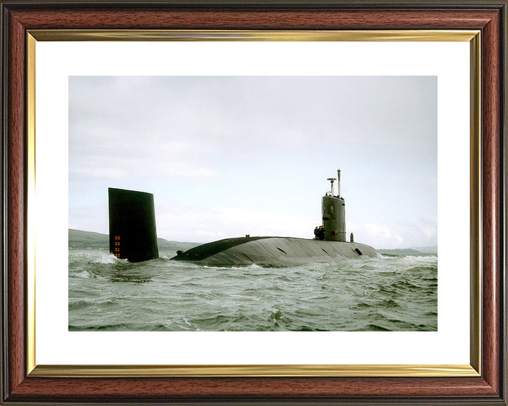 HMS Swiftsure S126 Submarine | Photo Print | Framed Print | Swiftsure Class | Royal Navy Hampshire Prints