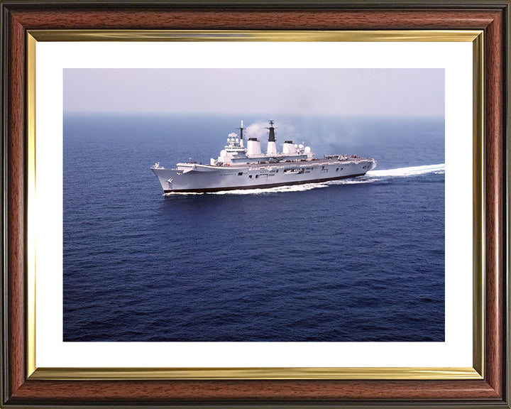 HMS Invincible R05 | Photo Print | Framed Print | Invincible Class | Aircraft Carrier | Royal Navy Hampshire Prints