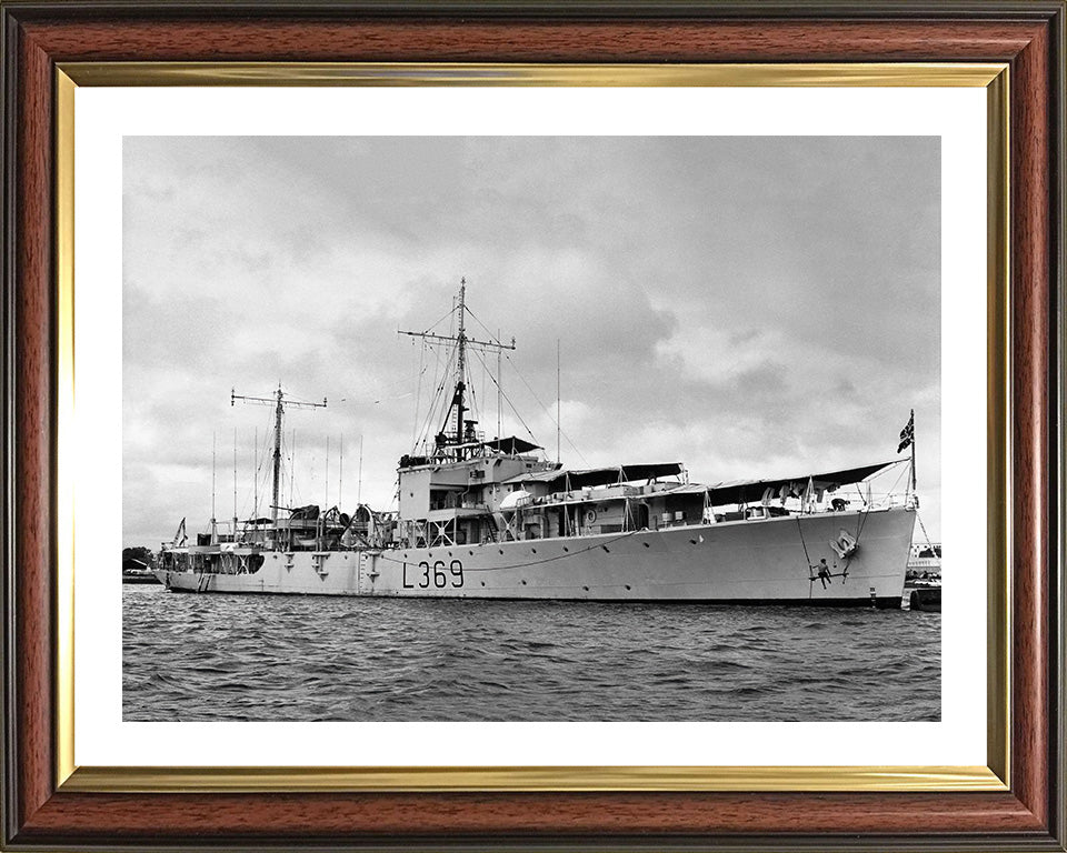 HMS Meon K269 Royal Navy River class frigate Photo Print or Framed Photo Print - Hampshire Prints