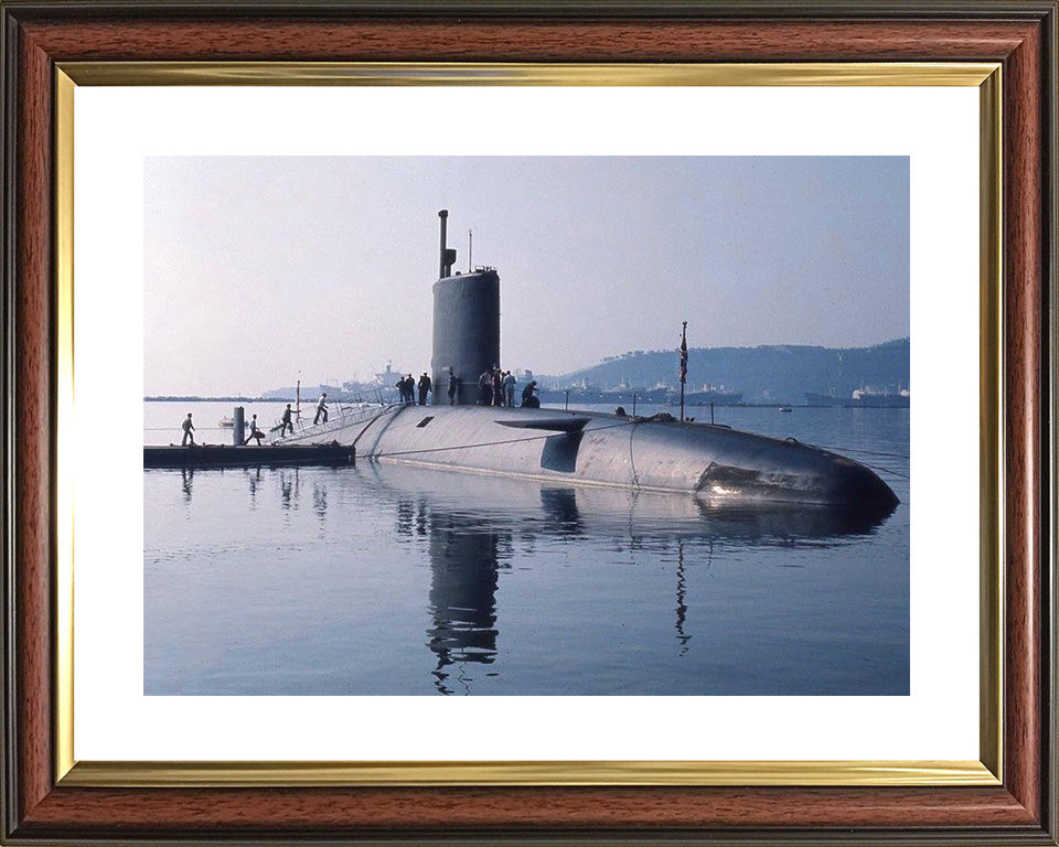 HMS Conqueror S48 Royal Navy Churchill class Submarine Photo Print or Framed Print - Hampshire Prints