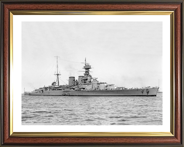 HMS Hood (51) | Photo Print | Framed Print | Admiral Class | Battlecruiser | Royal Navy Hampshire Prints