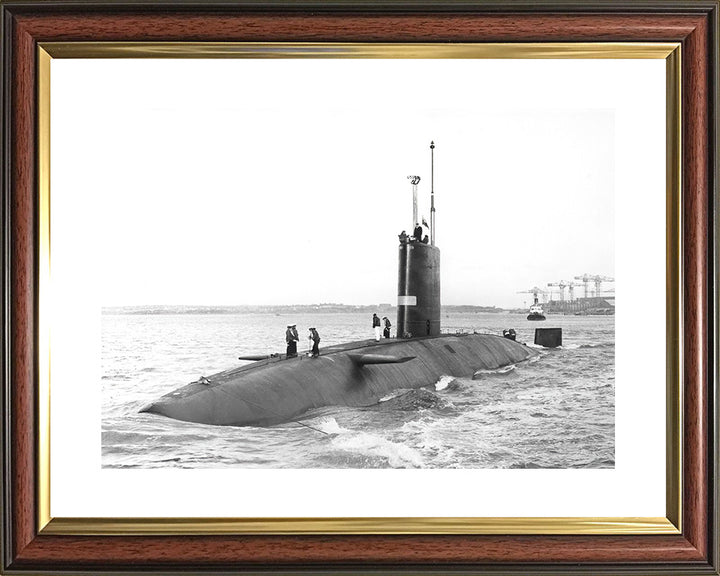 HMS Warspite S103 Submarine | Photo Print | Framed Print | Valiant Class | Royal Navy Hampshire Prints