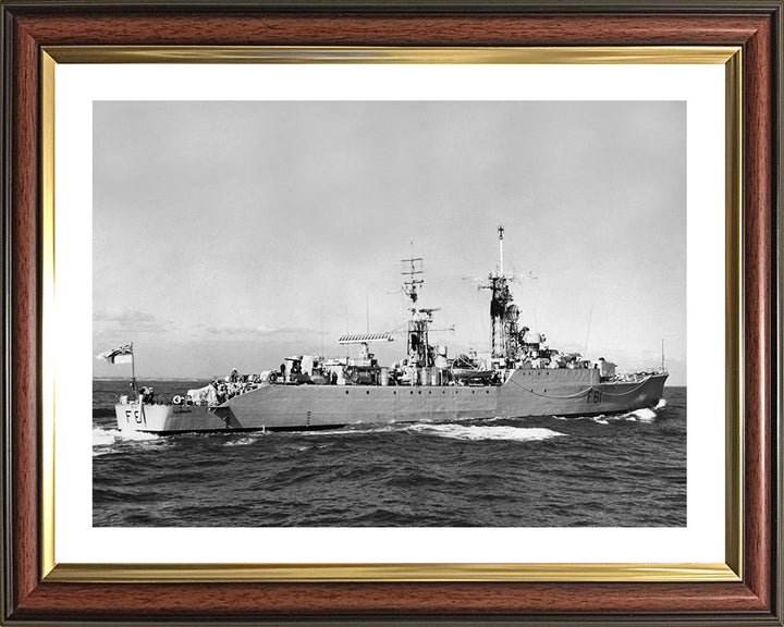 HMS Llandaff F61 | Photo Print | Framed Print | Salisbury Class | Frigate | Royal Navy Hampshire Prints