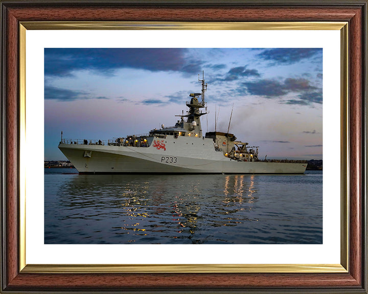 HMS Tamar P233 Royal Navy River class patrol vessel Photo Print or Framed Print - Hampshire Prints