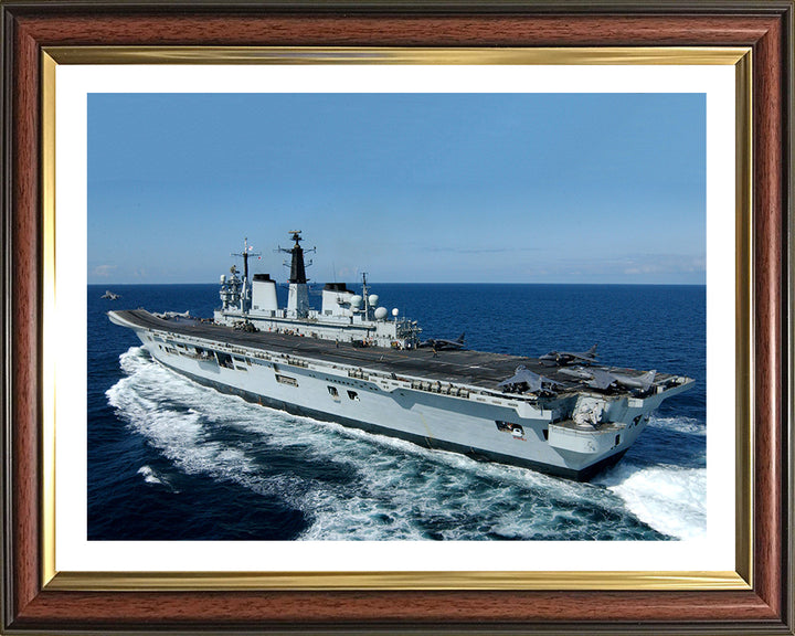 HMS Invincible R05 | Photo Print | Framed Print | Invincible Class | Aircraft Carrier | Royal Navy Hampshire Prints 10 x 8 Classic Frame Yes