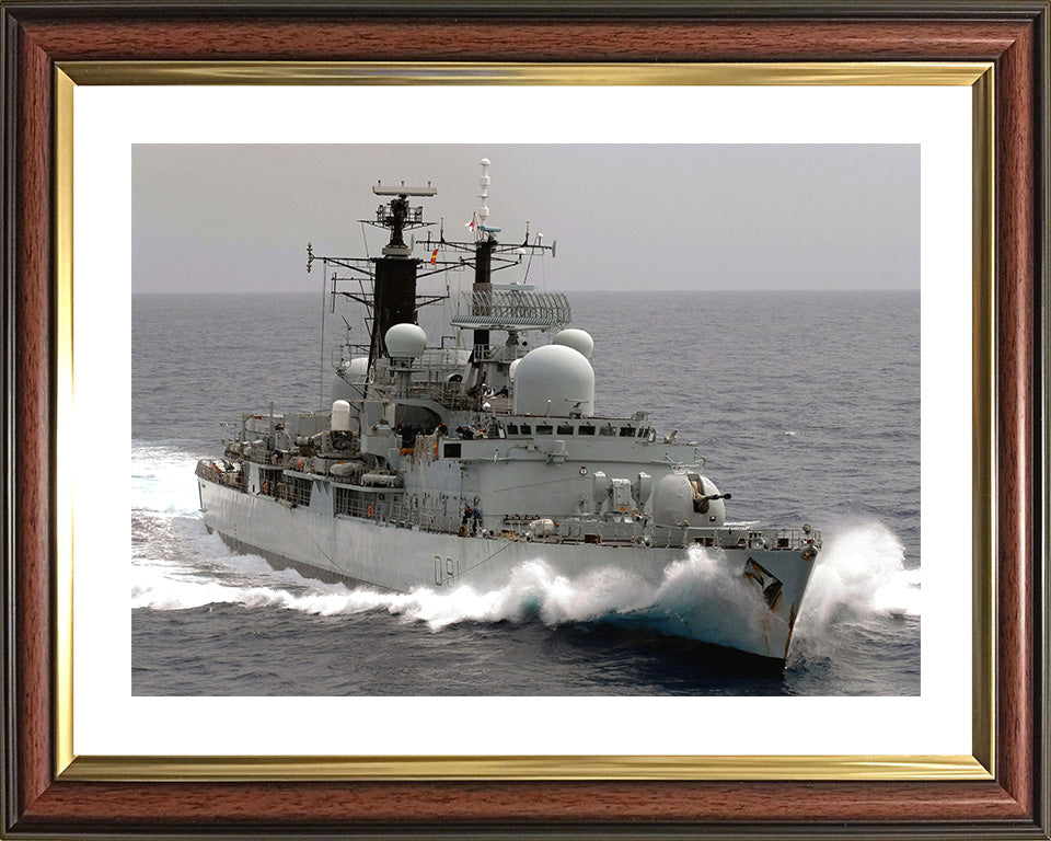 HMS Nottingham D91 | Photo Print | Framed Print | Poster | Type 42 | Destroyer | Royal Navy Hampshire Prints