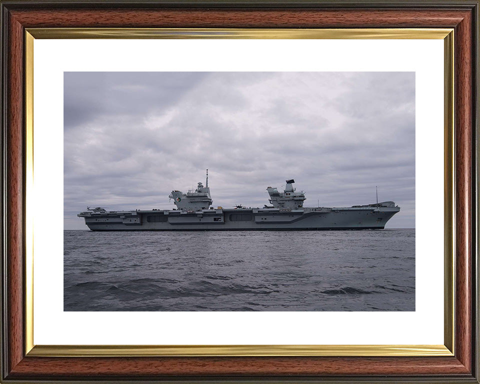 HMS Queen Elizabeth R08 Royal Navy Queen Elizabeth Class Aircraft Carrier Photo Print or Framed Print - Hampshire Prints