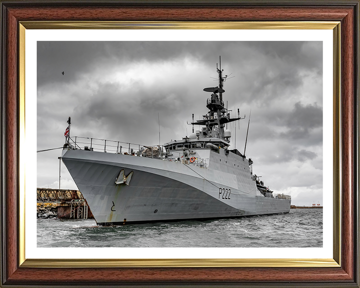 HMS Forth P222 Royal Navy River class patrol ship Photo Print or Framed Print - Hampshire Prints