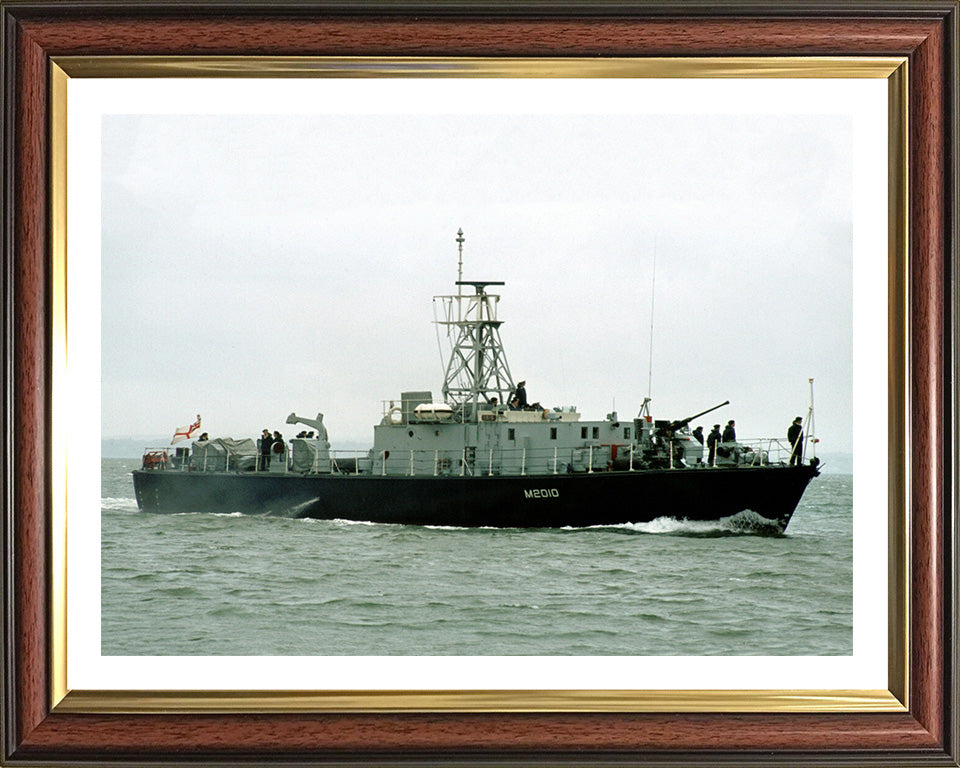 HMS Isis M2010 Royal Navy Ley class minesweeper Photo Print or Framed Print - Hampshire Prints