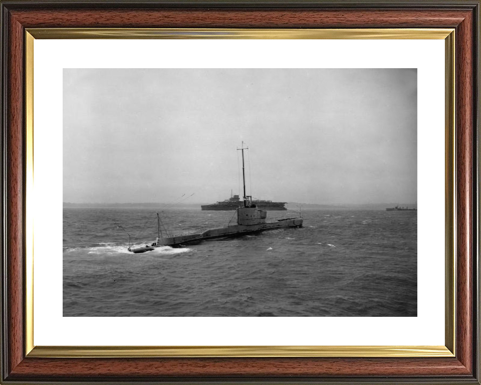 HMS Phoenix N96 Royal Navy Parthian class submarine Photo Print or Framed Print - Hampshire Prints