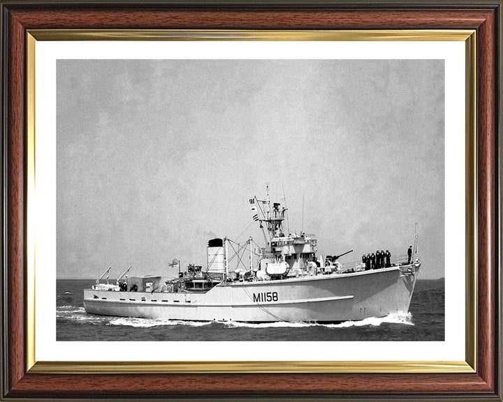 HMS Laleston M1158 | Photo Print | Framed Print | Ton Class | Minesweeper | Royal Navy Hampshire Prints