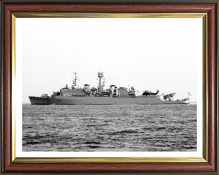 HMS Glamorgan D19 | Photo Print | Framed Print | County Class | Destroyer | Royal Navy Hampshire Prints