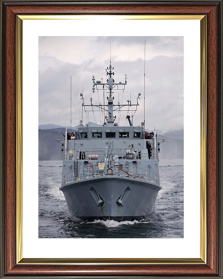 HMS Ramsey M110 | Photo Print | Framed Print | Sandown Class | Minehunter | Royal Navy Hampshire Prints