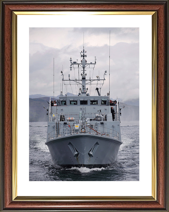 HMS Ramsey M110 | Photo Print | Framed Print | Sandown Class | Minehunter | Royal Navy Hampshire Prints