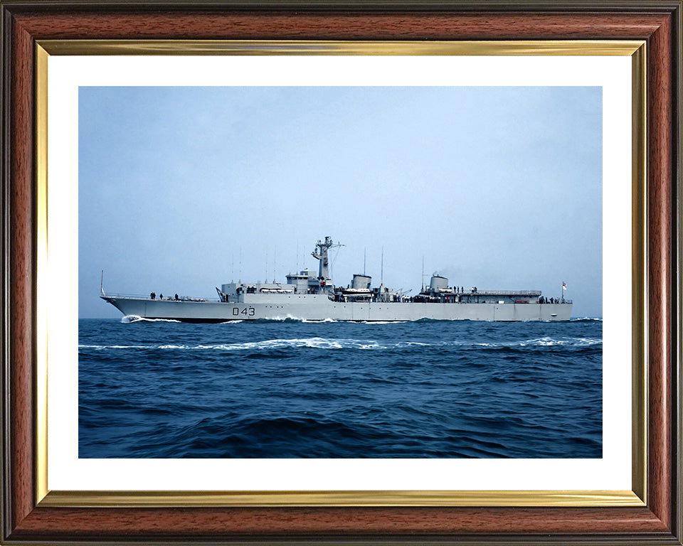 HMS Matapan D43 | Photo Print | Framed Print | Battle Class | Destroyer | Royal Navy Hampshire Prints