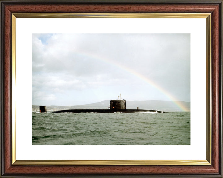 HMS Swiftsure S126 Submarine | Photo Print | Framed Print | Swiftsure Class | Royal Navy Hampshire Prints