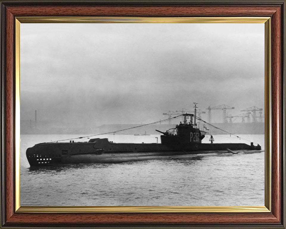 HMS Sleuth P261 Royal Navy S class Submarine Photo Print or Framed Print - Hampshire Prints