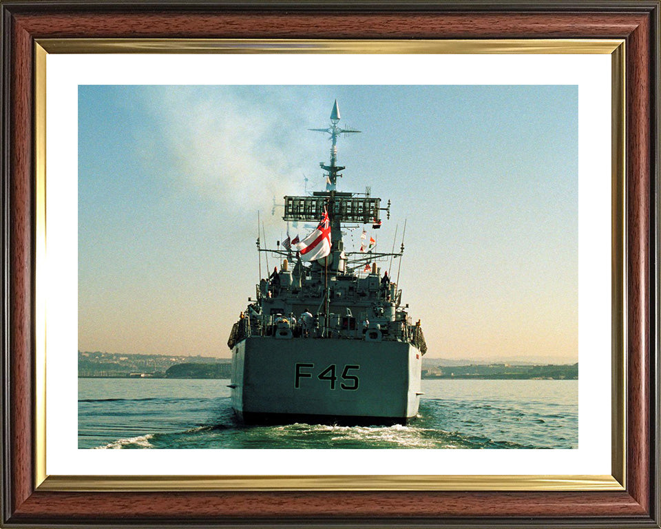 HMS Minerva F45 | Photo Print | Framed Print | Leander Class | Frigate | Royal Navy Hampshire Prints