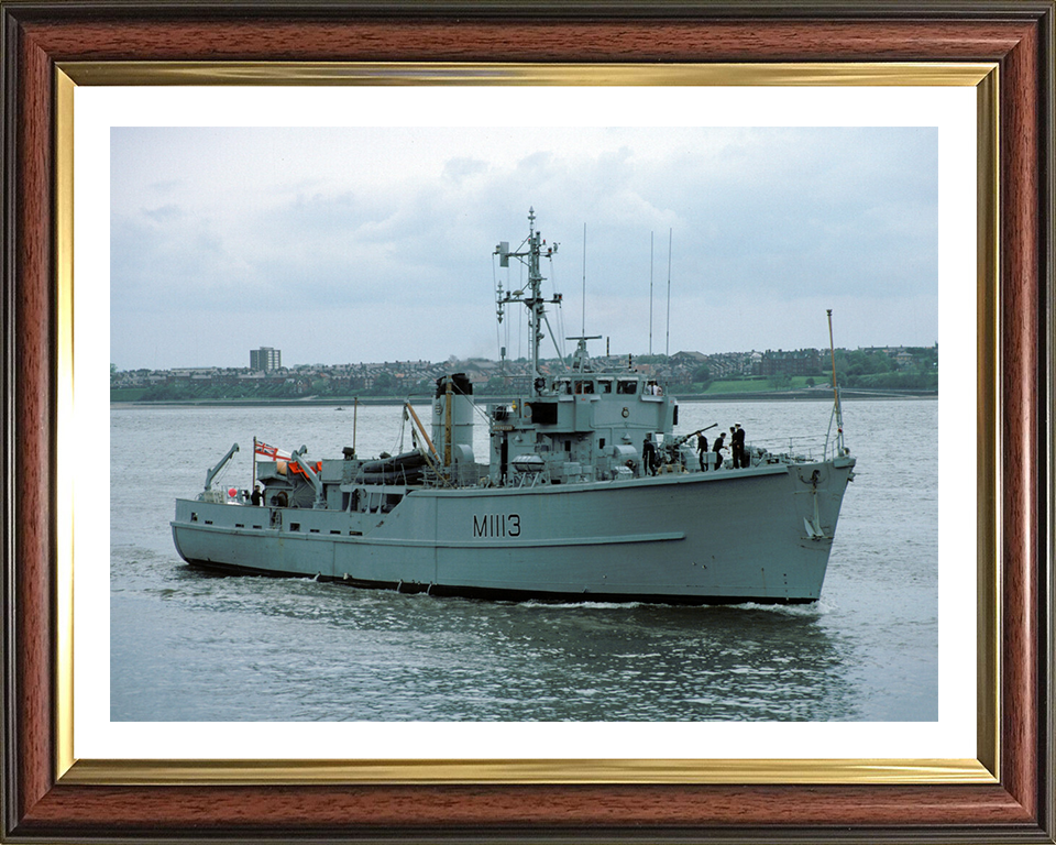 HMS Brereton M1113 | Photo Print | Framed Print | Ton Class | Minesweeper | Royal Navy Hampshire Prints