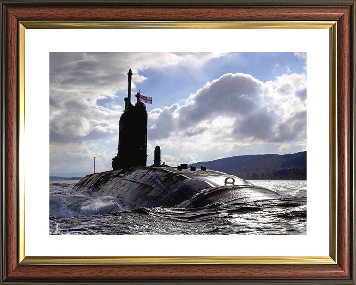 HMS Superb S109 Royal Navy Swiftsure class Submarine Photo Print or Framed Print - Hampshire Prints