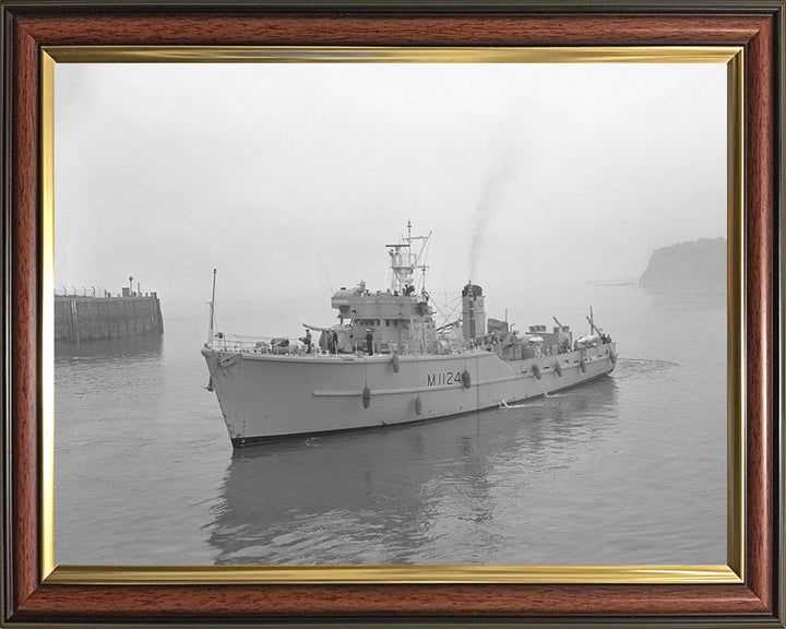 HMS St David M1124 | Photo Print | Framed Print | Poster | Minesweeper | Royal Navy Hampshire Prints