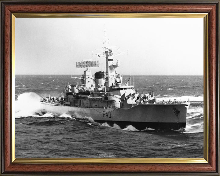 HMS Sirius F40 | Photo Print | Framed Print | Poster | Leander Class | Frigate | Royal Navy Hampshire Prints