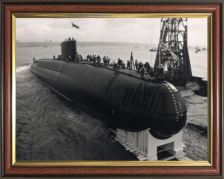 HMS Revenge S27 Royal Navy Resolution class Submarine Photo Print or Framed Print - Hampshire Prints