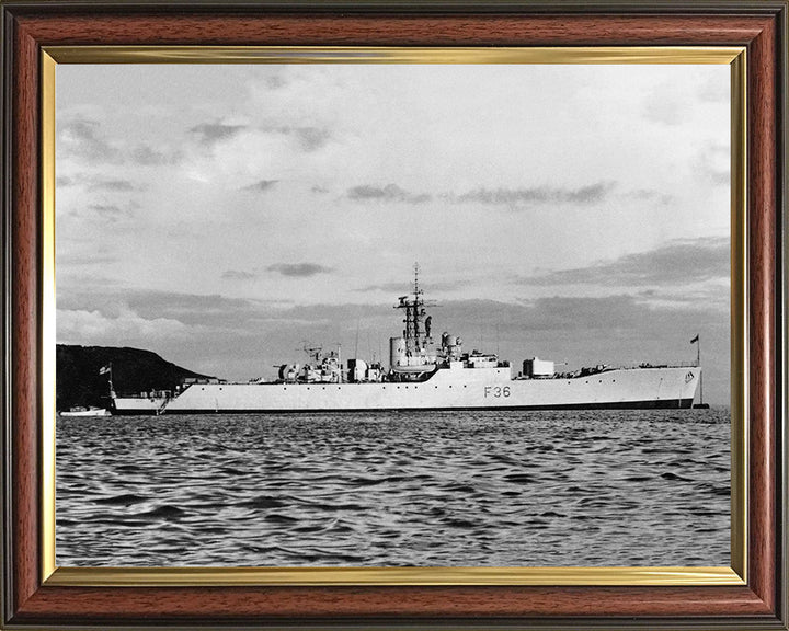 HMS Whitby F36 Royal Navy Whitby class frigate Photo Print or Framed Print - Hampshire Prints