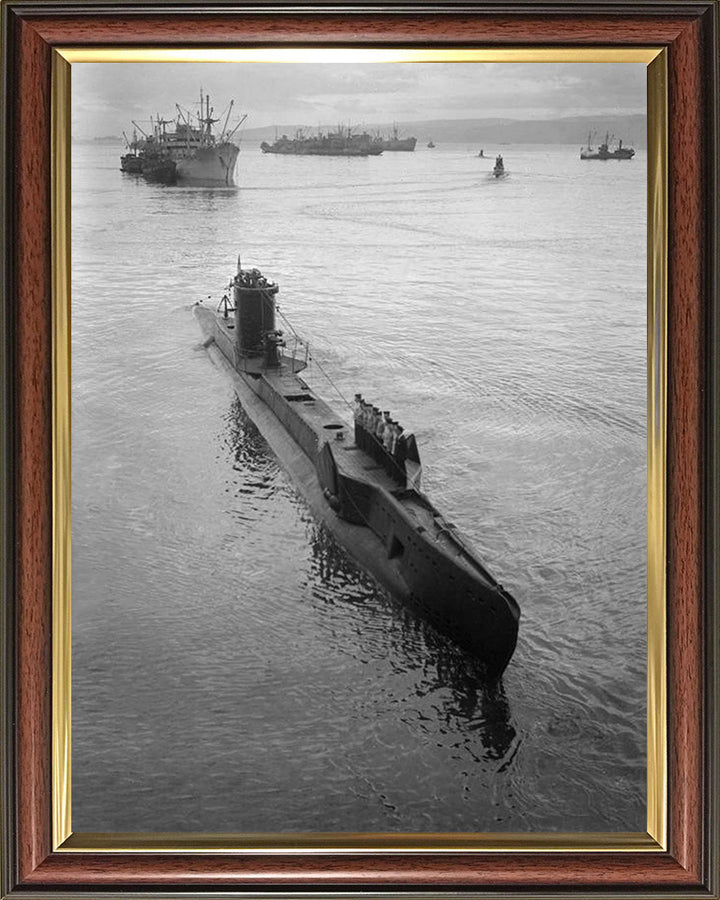 HMS Ultimatum P34 Royal Navy U class Submarine Photo Print or Framed Print - Hampshire Prints