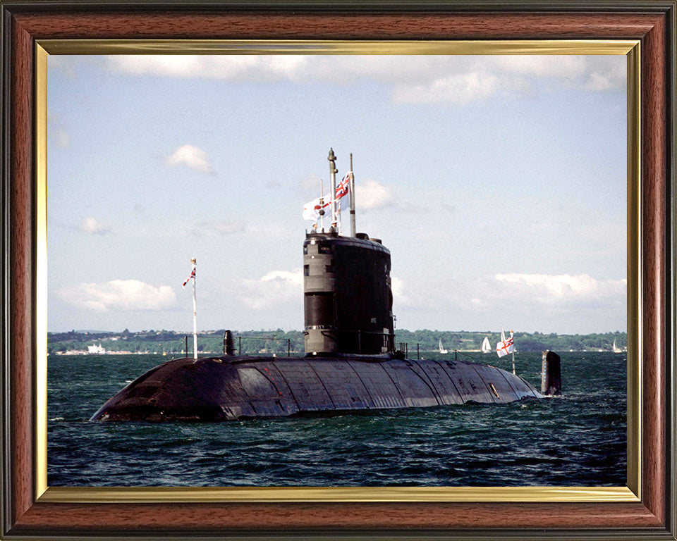 HMS Ursula S42 Royal Navy Victoria class Submarine Photo Print or Framed Print - Hampshire Prints