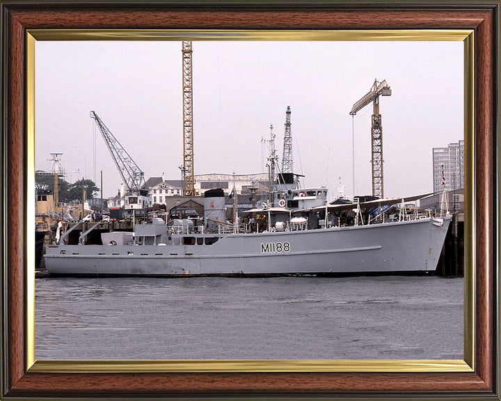 HMS Walkerton M1188 Royal Navy Ton Class Minesweeper Photo Print or Framed Print - Hampshire Prints