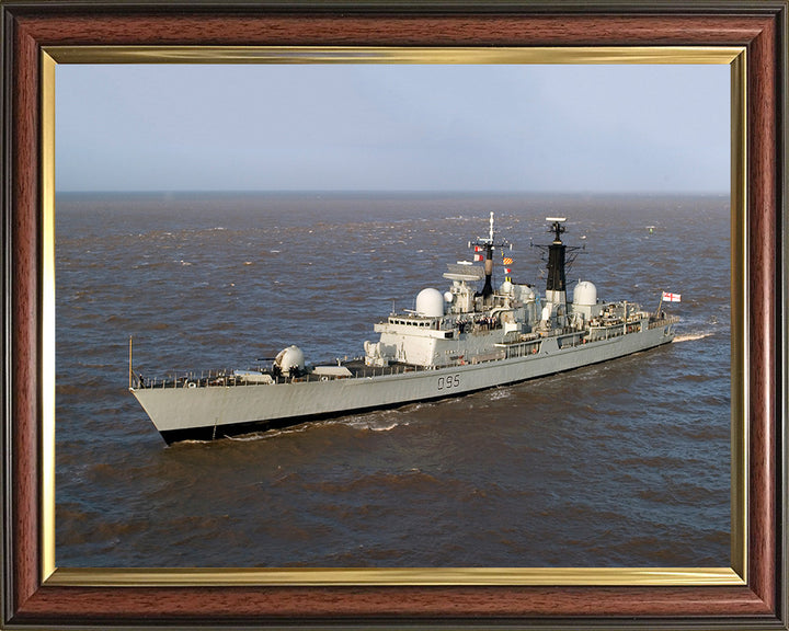 HMS Manchester D95 | Photo Print | Framed Print | Type 42 | Destroyer | Royal Navy Hampshire Prints 10 x 8 Classic Frame No